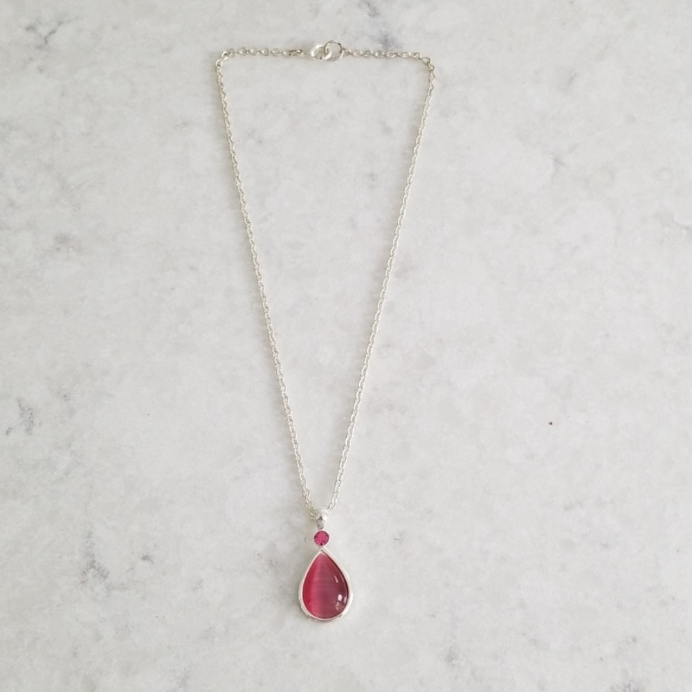 Never worn! Pink jewel necklace!